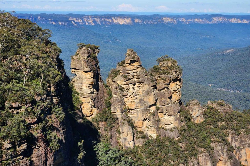 Top 5 filming locations in New South Wales, Blue Mountains. The dramatic backdrop for Limitless with Chris Hemsworth. Shooting at Scenic World Katoomba.